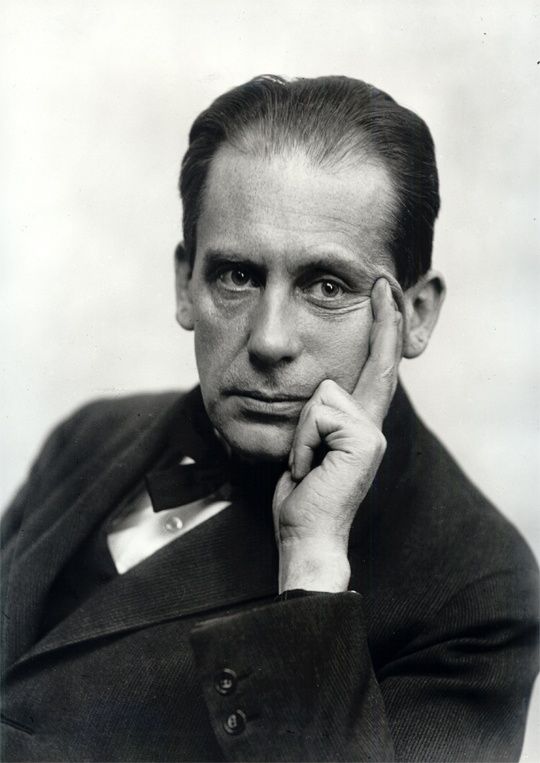 Walter Gropius Architekt Moderne 1919 Bauhaus Gründer